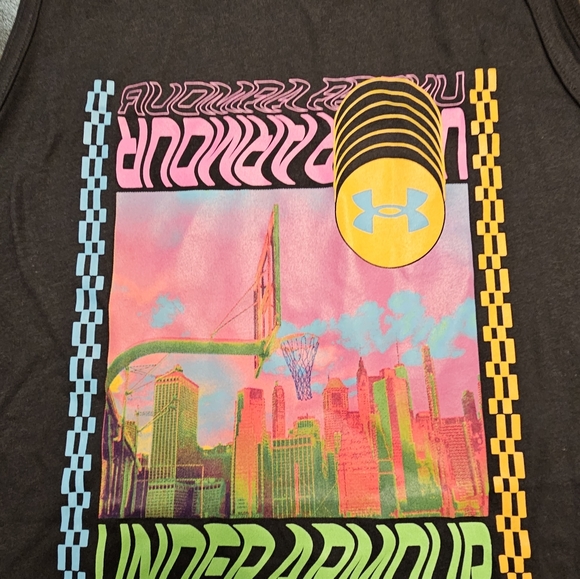 UNDER ARMOUR TANK - Picture 2 of 4